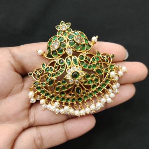 Kemp Hook Pendant ( Can be used an hair accessory) Green