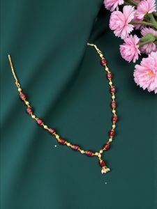 Quartz With Pearl Loreal Necklace, Maroon