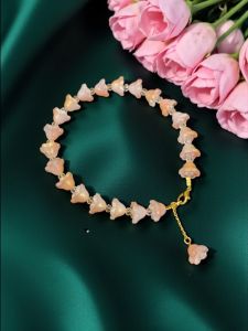 7 inches Glass Flower Bracelet with Lobster clasp and a hanging flower