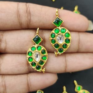  Jadau Pendant, Mango,Green With White