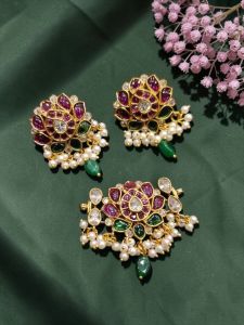 Kemp Pendant. Jadau Replica Pendant with Earrings, Lotus, Pink with Green