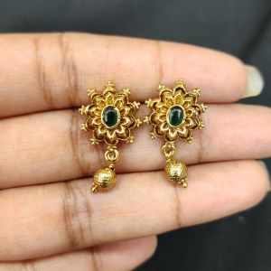 Antique Gold Finish Flower Earrings, Green