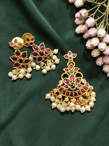 Navrabeads Kemp Pendant Set in Pink & Green with Matching Earrings for Jewellery Making