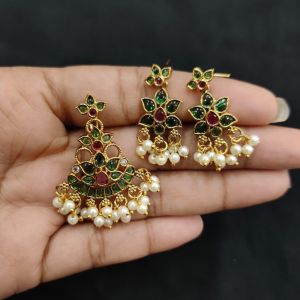 Navrabeads Kemp Pendant Set in Pink & Green with Matching Earrings for Jewellery Making