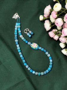 Navrabeads 20-Inch Peacock Blue Aquare Sgates Necklace with Japanese Tablet Accents & Hook Earrings
