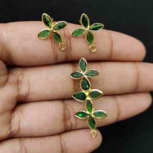 6 hole Kundan Pendants With Earrings, Can be used as a connector, Green