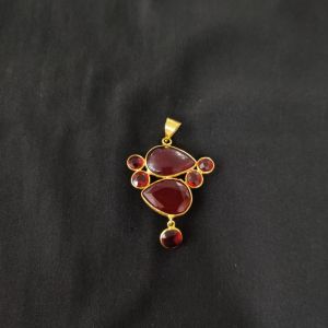 Navrabeads Mix Gemstone Pendant Gold Finish Single Centre Pendant 1–2.5 Inch Single Piece for Necklace Making Statement Jewellery DIY Supplies