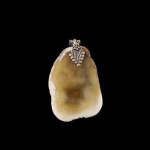 2.5" to 3" Natural Agate Slice Pendant, Silver Finish, sold by 1 Pc