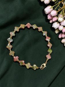 Navrabeads Lucky Charm Four Petal Clover Gemstone Bracelet – 7 Inch | Elegant Adjustable Gemstone Bracelet for Women, Daily & Fashion Wear