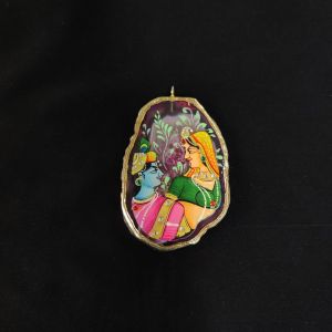 Navrabeads Onyx Stone Radha Krishna Pendant with Gold Foil Borders – Approx. 1 Piece for Jewellery Making