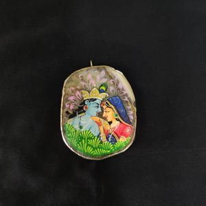 Navrabeads Onyx Stone Radha Krishna Pendant with Gold Foil Borders – Approx. 1 Piece for Jewellery Making