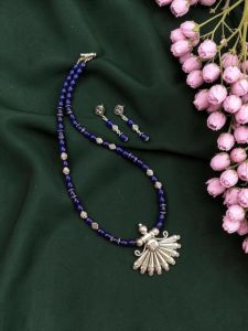 Navrabeads Japanese Pendant Necklace with Blue Agate Beads 20 Inch