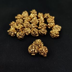 Nakshi Balls