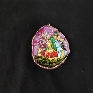 Navrabeads Onyx Stone Radha Krishna Pendant with Gold Foil Borders – Approx. 1 Piece for Jewellery Making