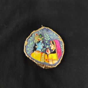 Navrabeads Onyx Stone Radha Krishna Pendant with Gold Foil Borders – Approx. 1 Piece for Jewellery Making