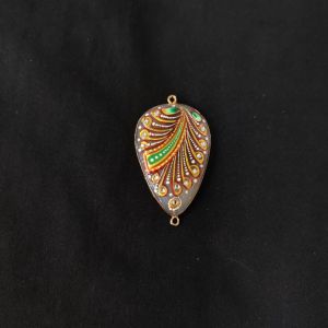 Navrabeads Onyx Krishna Face Pendant Connector with Gold Foil Border | Handcrafted Decorative Stone Pendant for Jewellery Making & DIY Crafts