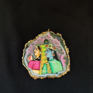 Navrabeads Onyx Stone Radha Krishna Pendant with Gold Foil Borders – Approx. 1 Piece for Jewellery Making