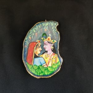 Navrabeads Onyx Stone Radha Krishna Pendant with Gold Foil Borders – Approx. 1 Piece for Jewellery Making