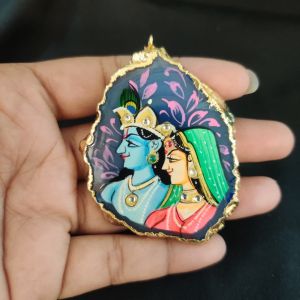 Navrabeads Onyx Stone Radha Krishna Pendant with Gold Foil Borders – Approx. 1 Piece for Jewellery Making