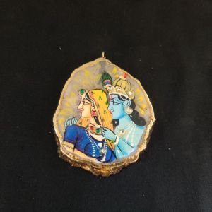Navrabeads Onyx Stone Radha Krishna Pendant with Gold Foil Borders – Approx. 1 Piece for Jewellery Making