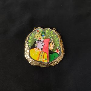 Navrabeads Onyx Stone Radha Krishna Pendant with Gold Foil Borders – Approx. 1 Piece for Jewellery Making