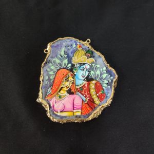 Navrabeads Onyx Stone Radha Krishna Pendant with Gold Foil Borders – Approx. 1 Piece for Jewellery Making