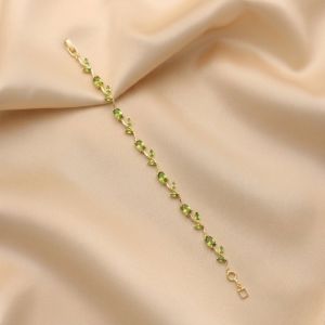 Navrabeads Trending Tulip Bracelet – Light Green Stainless Steel | Fade-Resistant Fashion Bracelet for Women & Girls | 7 Inches