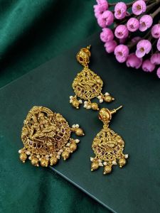 Navrabeads Antique Gold Lord Shiva & Parvathi Pendant Set with Matching Earrings – Ruby Pink Stone | Traditional Temple Jewellery for Women