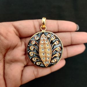 Navrabeads Premium Gold Finish Tanjore Pendant | Professional Quality Brass Base with Onyx Stone | Traditional Jewellery Making Pendant
