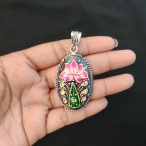 Navrabeads Premium Silver Finish Tanjore Pendant | Professional Quality Brass Base with Onyx Stone | Traditional Jewellery Making Pendant