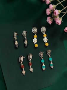 Navrabeads Onyx earrings