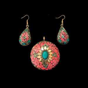 Tibetan Hexagon Shaped Pendant With Gold Designs and Earrings