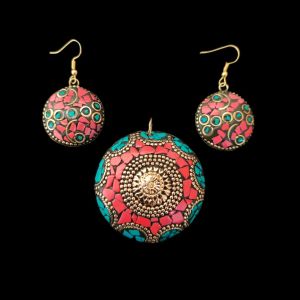 Tibetan Hexagon Shaped Pendant With Gold Designs and Earrings