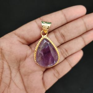 Navrabeads Premium Quality Natural Gemstone Amethyst Pendant for Women