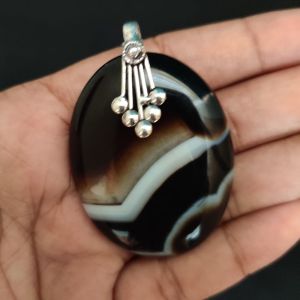  Navrabeads Premium Quality Natural Gemstone Banded Agate Pendant for Women