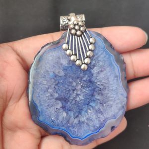 2.5" to 3" Natural Agate Slice Pendant, Silver Finish, sold by 1 Pc