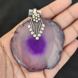 2.5" to 3" Natural Agate Slice Pendant, Silver Finish, sold by 1 Pc