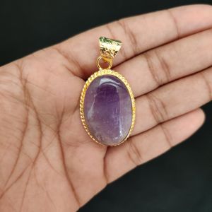 Navrabeads Premium Quality Natural Amethyst Gemstone Pendant for Women | Gold Finish