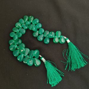 American onyx : Briolette (SIDE DRILLED TEARDROP) Size : 15×11MM No of beads : 35- 37 beads
