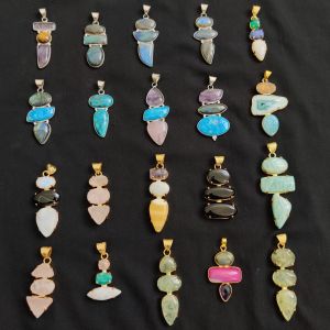 Pack of 20 pieces Premium Quality Mix Gemstone Pendants, Assorted, Gold Finish