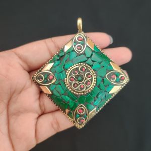 Tibetan Diamond Shaped Pendant, Malachite Green Colour