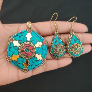 Tibetan Hexogon Shaped Pendant, TURQUOISE BLUE With Gold Designs and Earrings