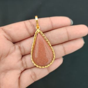 Sandstone Pendant, 1 to 1.5", Gold finish