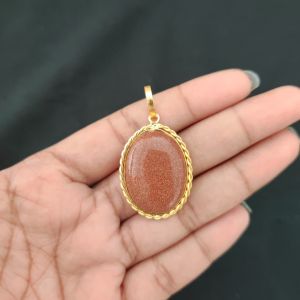 Sandstone Pendant, 1 to 1.5", Gold finish