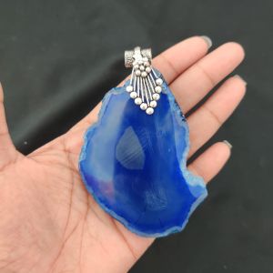 2.5" to 3" Natural Agate Slice Pendant, Silver Finish, sold by 1 Pc