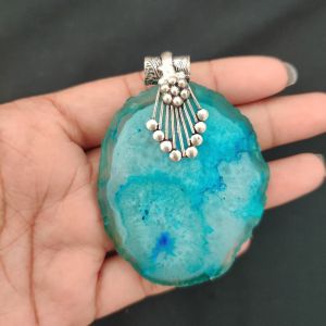 2.5" to 3" Natural Agate Slice Pendant, Silver Finish, sold by 1 Pc