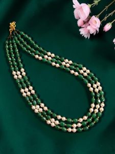 Navrabeads Green Quartz & Swarovski Replica Pearl 3-Layer Necklace | 20 Inches | Gold Hook Finish