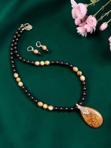 Navrabeads Black Onyx & Picture Jasper Necklace Set with Gemstone Pendant & Earrings | 20 Inches