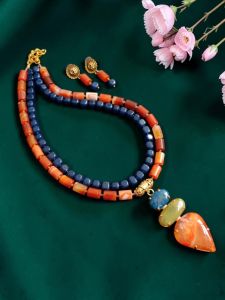 Navrabeads Onyx Cylinder Bead & Square Agate Necklace with Gemstone Pendant & Earrings | 20 Inches | Gold Hook Finish