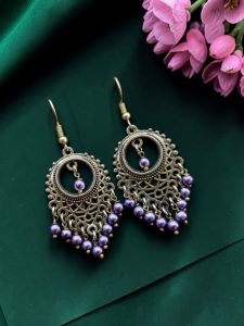 Navrabeads Pearl Earrings with Silver finish 